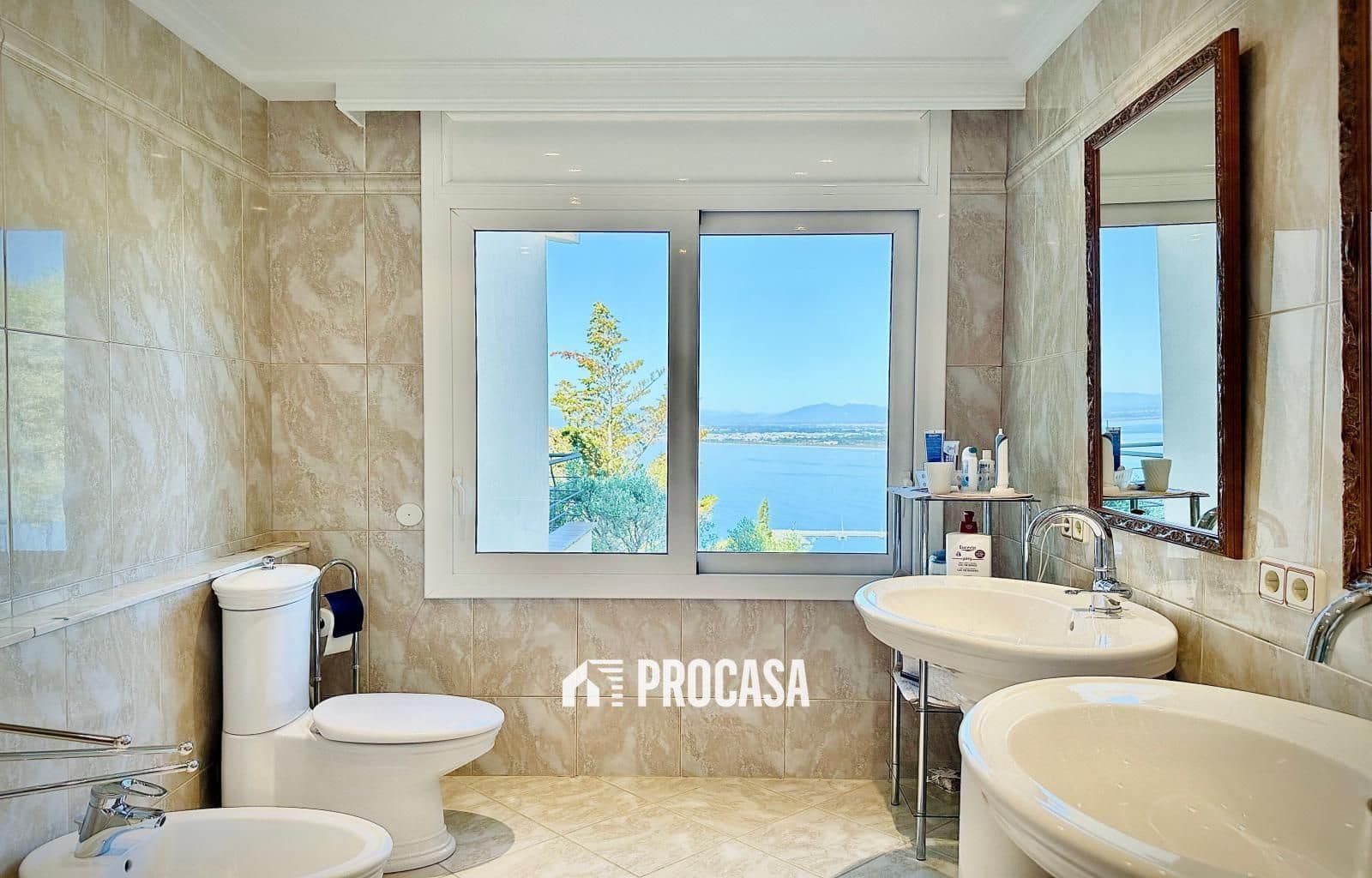 3 soveværelse Villa til salg i Roses med swimmingpool garage - € 1.357.000 (Ref: 9075495)