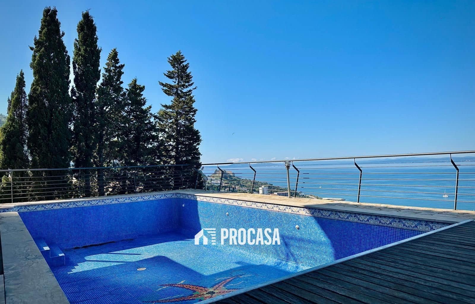 3 soveværelse Villa til salg i Roses med swimmingpool garage - € 1.357.000 (Ref: 9075495)