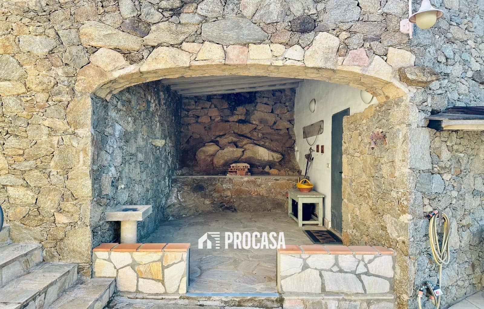 3 soveværelse Villa til salg i Roses med swimmingpool garage - € 1.357.000 (Ref: 9075495)