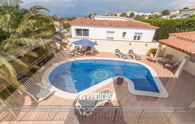 5 soverom Villa til salgs i El Mas Fumats, Roses med svømmebasseng garasje - € 749 000 (Ref: 9096998)