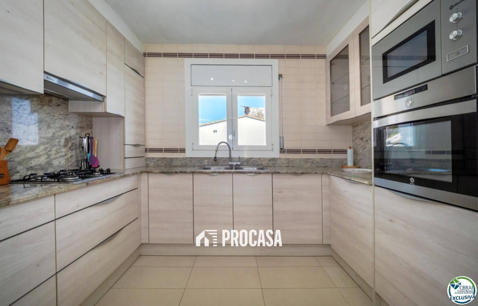 3 quarto Moradia para venda em El Port de la Selva com garagem - 650 000 € (Ref: 9097323)