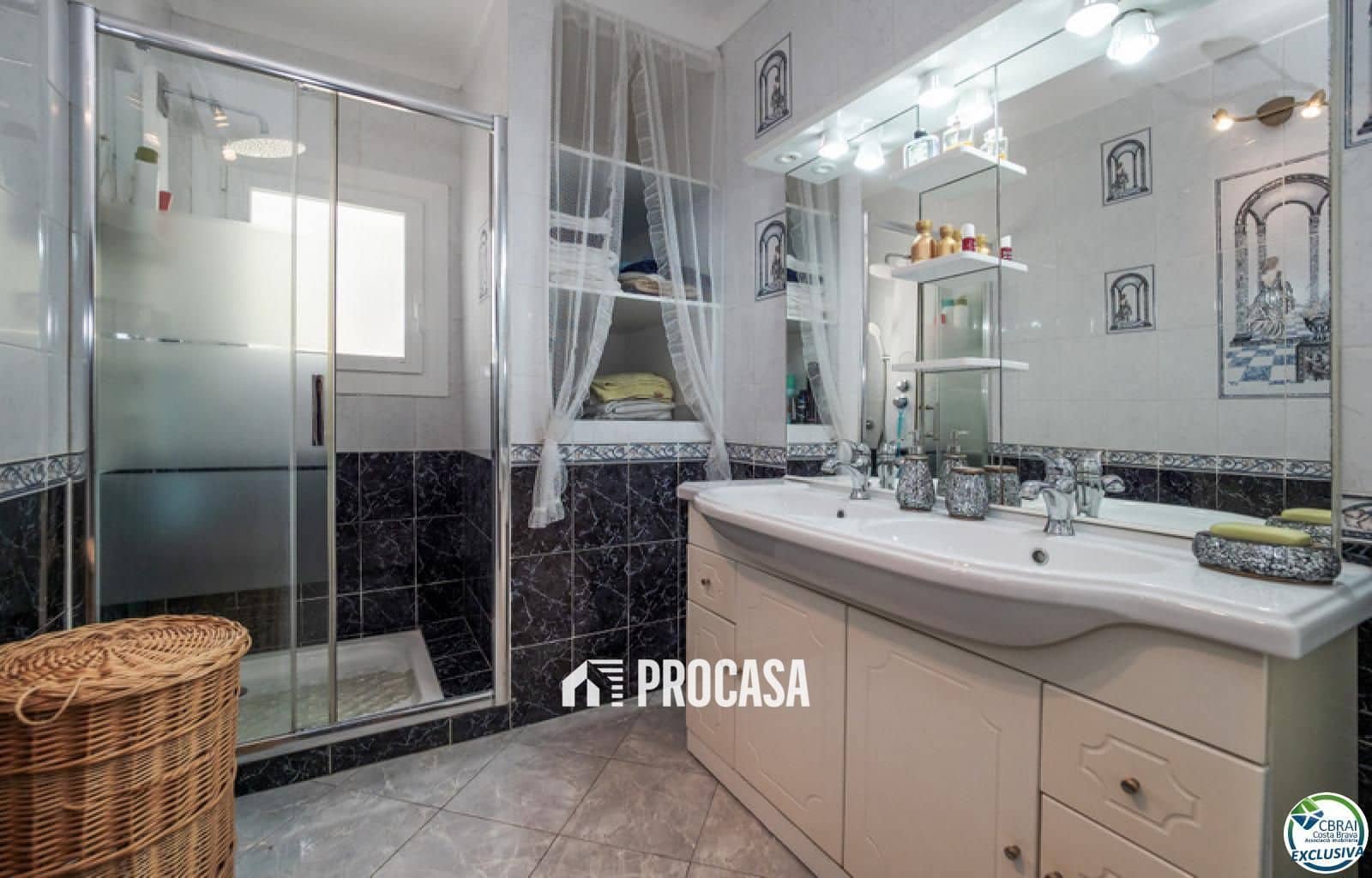 3 quarto Moradia para venda em El Port de la Selva com garagem - 650 000 € (Ref: 9097323)