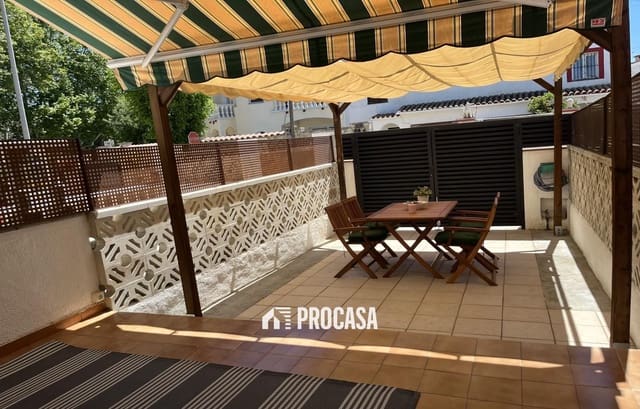 2 soveværelse Villa til salg i Empuriabrava, Castelló d'Empúries - € 249.000 (Ref: 9097324)