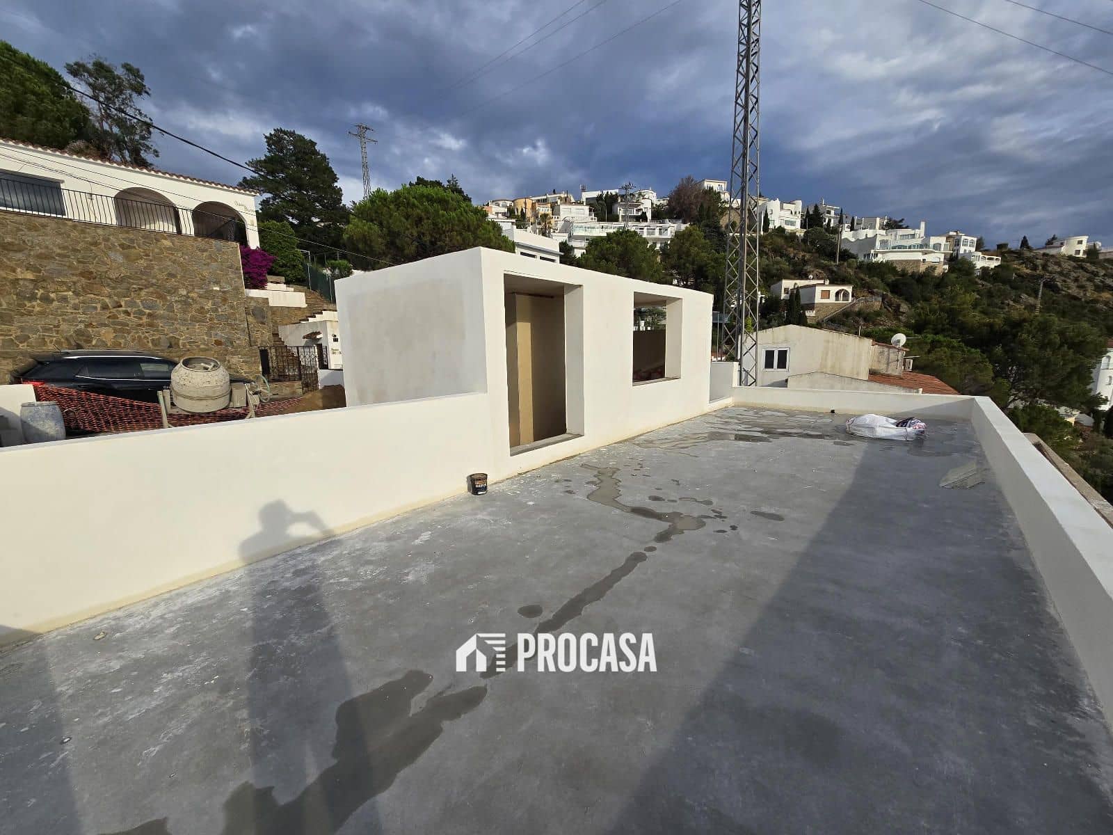 Willa na sprzedaż w Roses z basenem garażem - 1 590 000 € (Ref: 9101285)