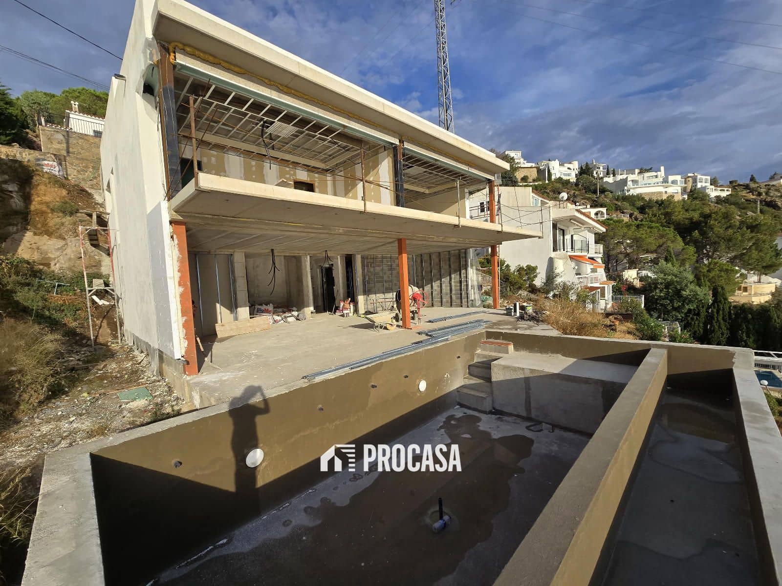 Willa na sprzedaż w Roses z basenem garażem - 1 590 000 € (Ref: 9101285)