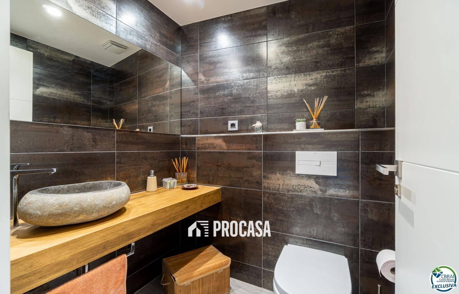 2 soverom Leilighet til salgs i Roses med garasje - € 600 000 (Ref: 9103155)