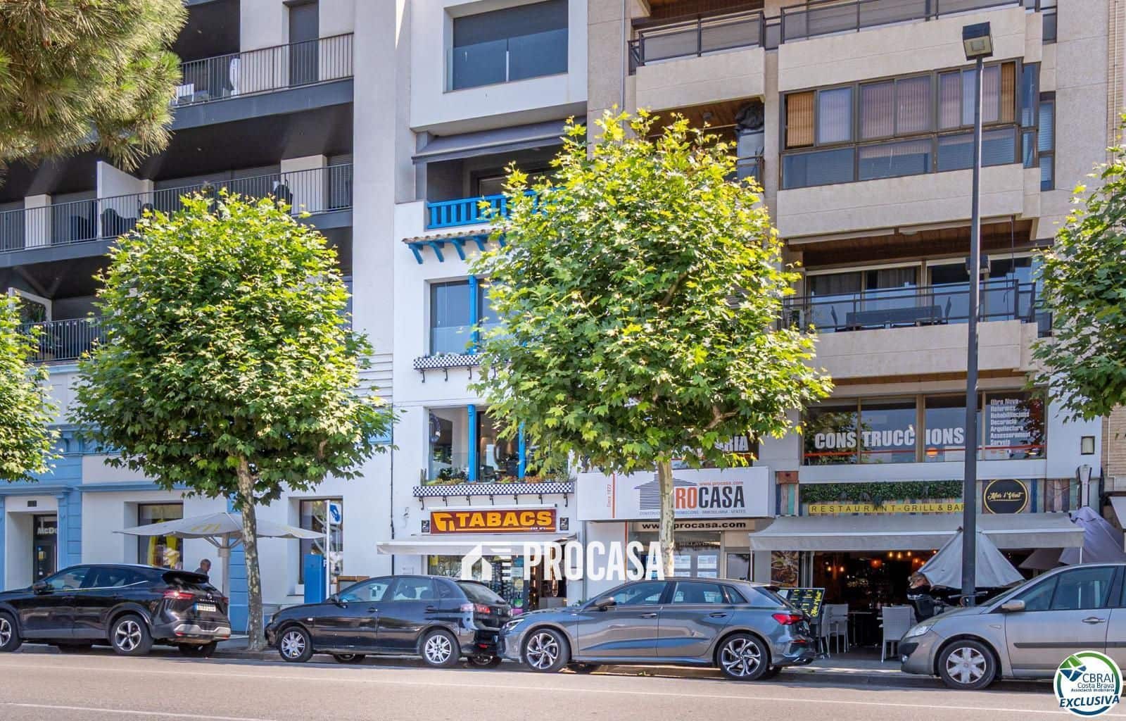 2 soverom Leilighet til salgs i Roses med garasje - € 600 000 (Ref: 9103155)