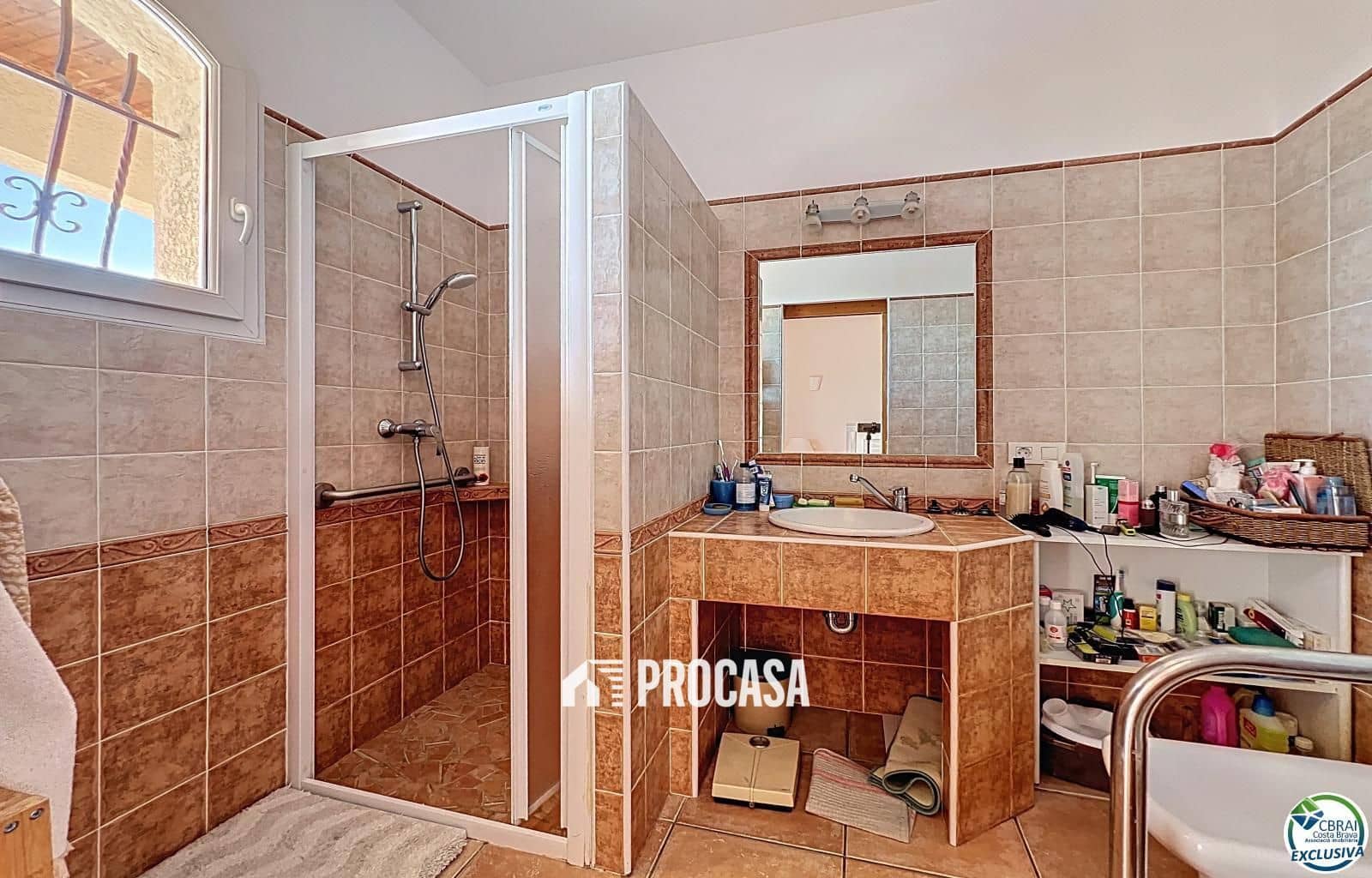 5 soveværelse Villa til salg i Pau med swimmingpool garage - € 899.000 (Ref: 9103689)