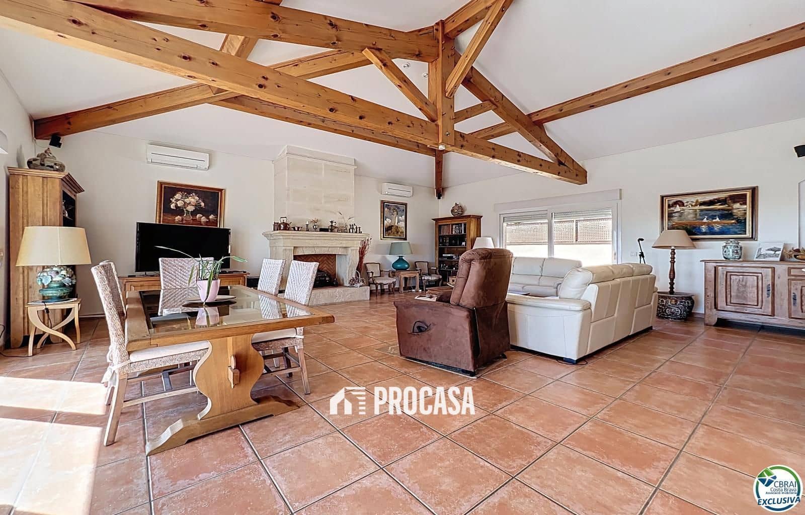 5 soveværelse Villa til salg i Pau med swimmingpool garage - € 899.000 (Ref: 9103689)