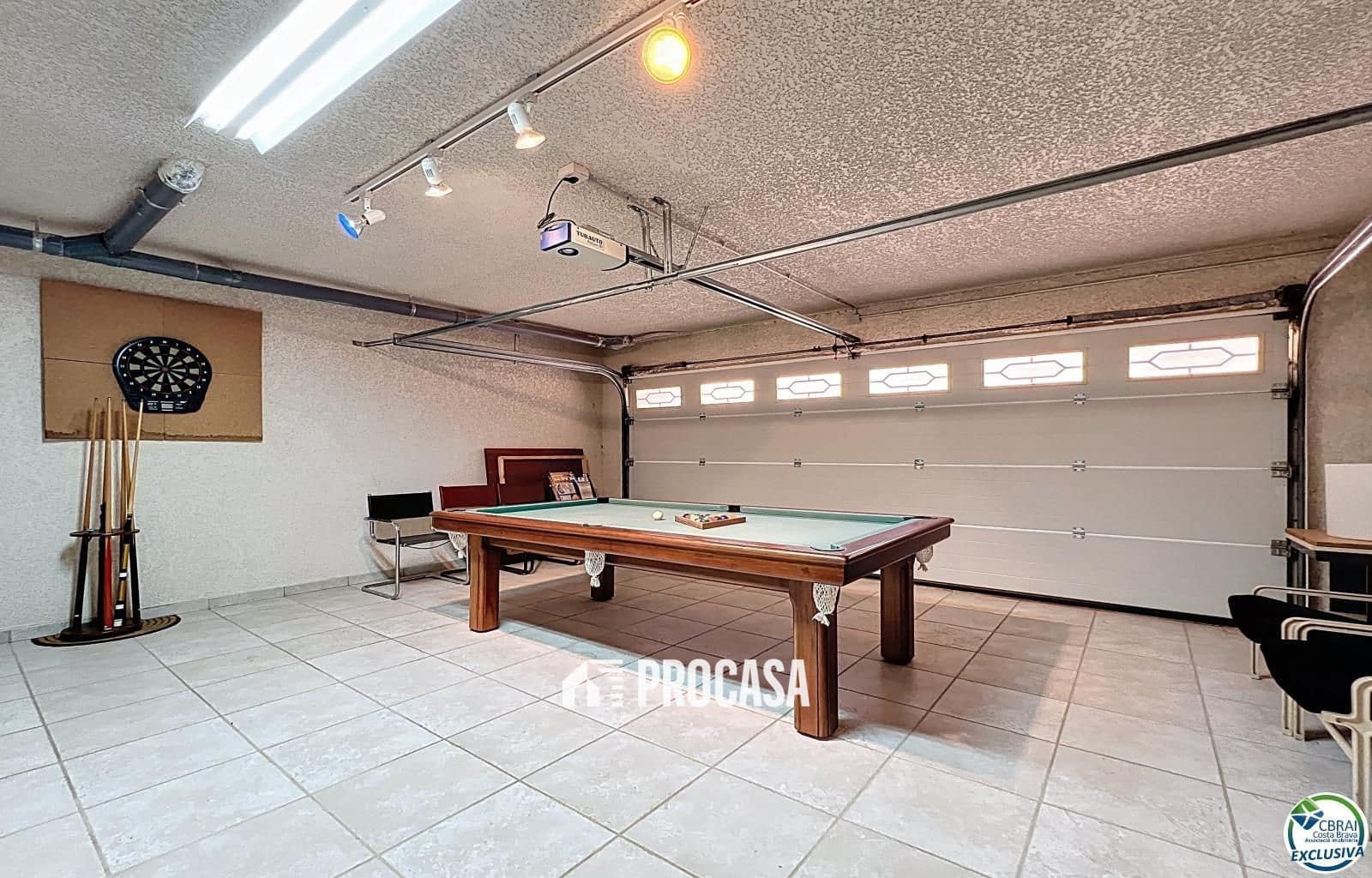 5 soveværelse Villa til salg i Pau med swimmingpool garage - € 899.000 (Ref: 9103689)