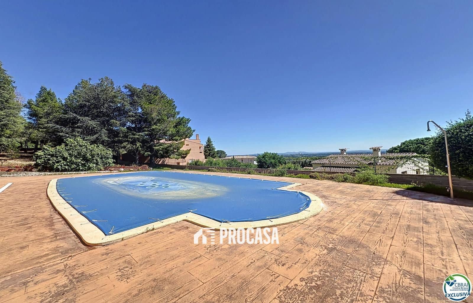 5 soveværelse Villa til salg i Pau med swimmingpool garage - € 899.000 (Ref: 9103689)