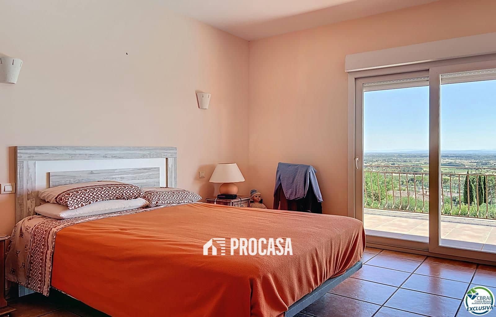 5 soveværelse Villa til salg i Pau med swimmingpool garage - € 899.000 (Ref: 9103689)