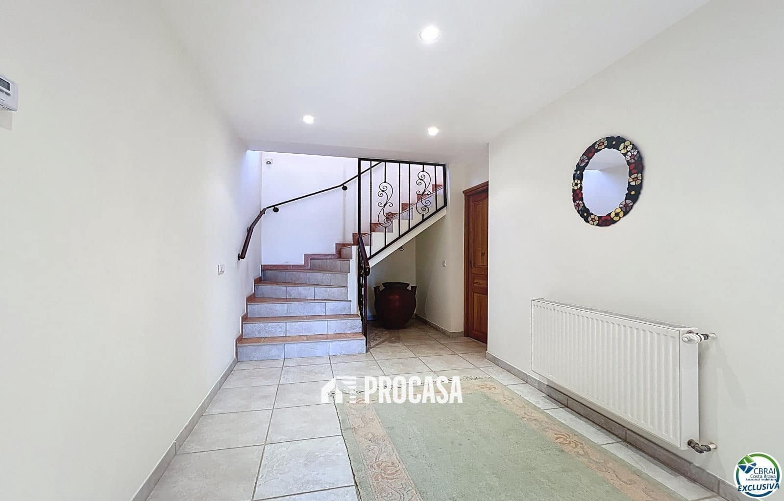 5 soveværelse Villa til salg i Pau med swimmingpool garage - € 899.000 (Ref: 9103689)