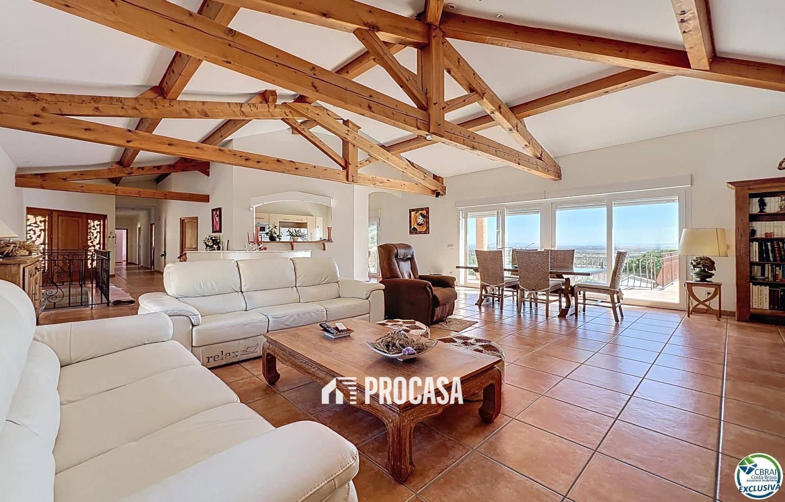 5 soveværelse Villa til salg i Pau med swimmingpool garage - € 899.000 (Ref: 9103689)