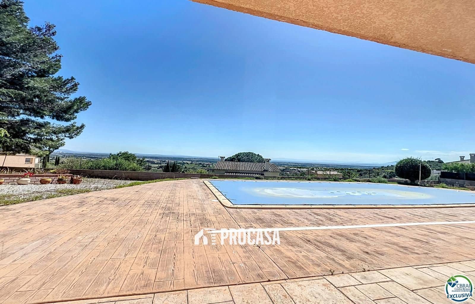 5 soveværelse Villa til salg i Pau med swimmingpool garage - € 899.000 (Ref: 9103689)