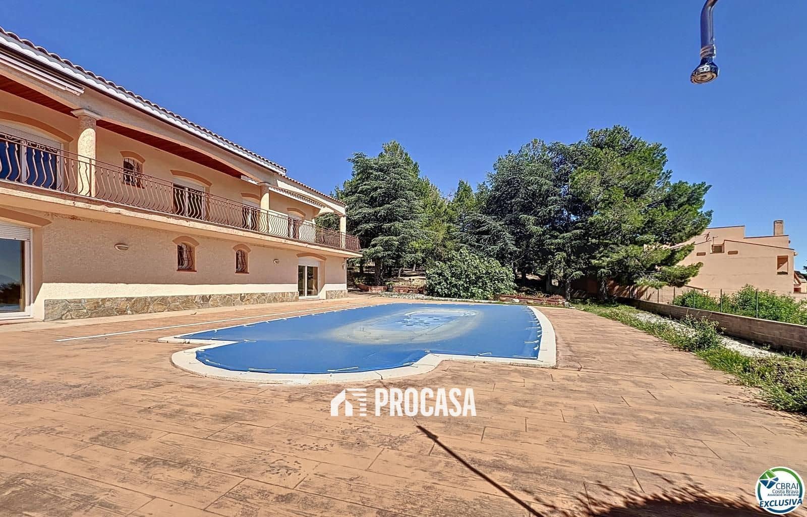 5 soveværelse Villa til salg i Pau med swimmingpool garage - € 899.000 (Ref: 9103689)