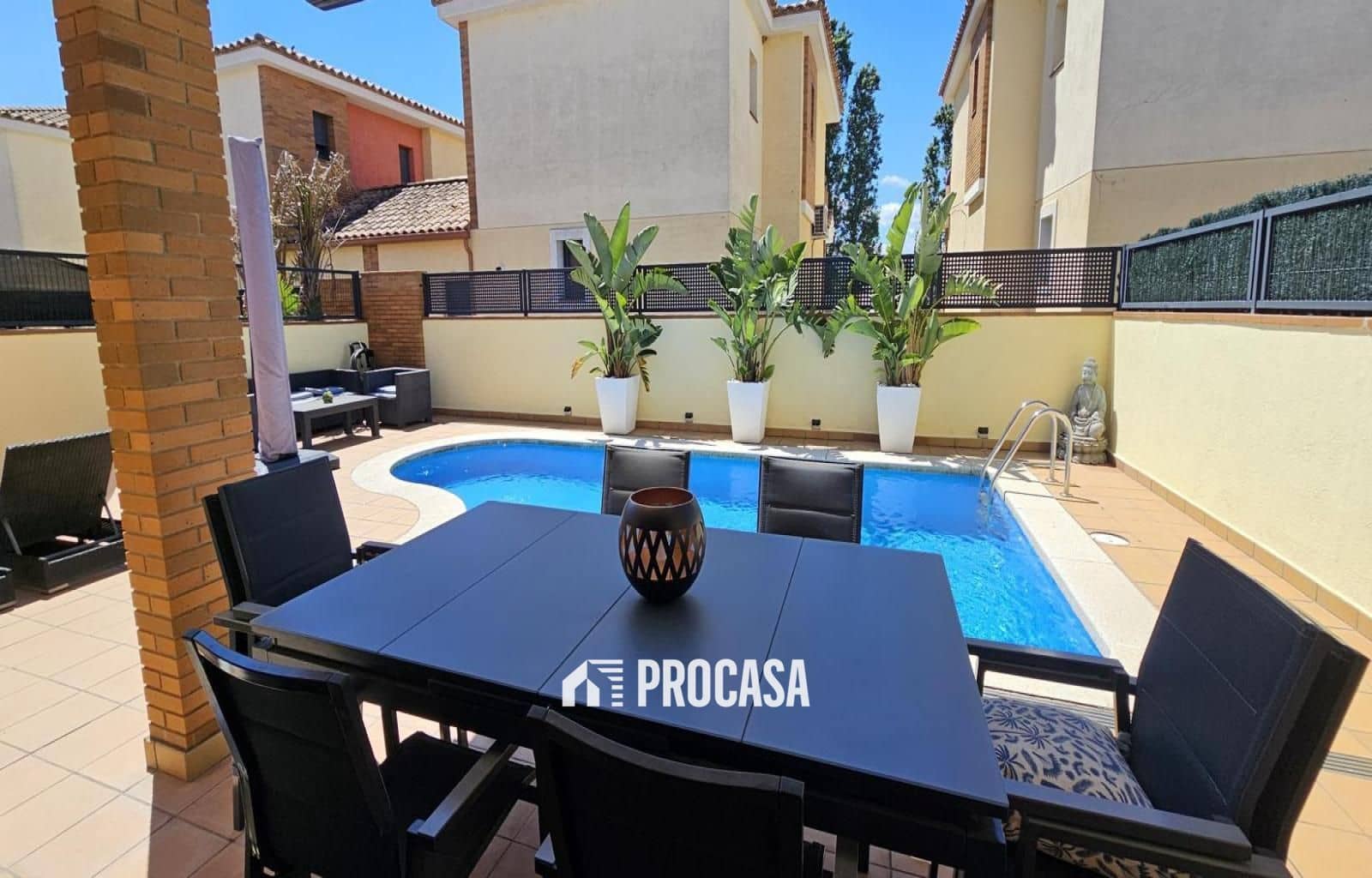 4 chambre Villa/Maison à vendre à Empuriabrava avec piscine - 490 000 € (Ref: 9110827)