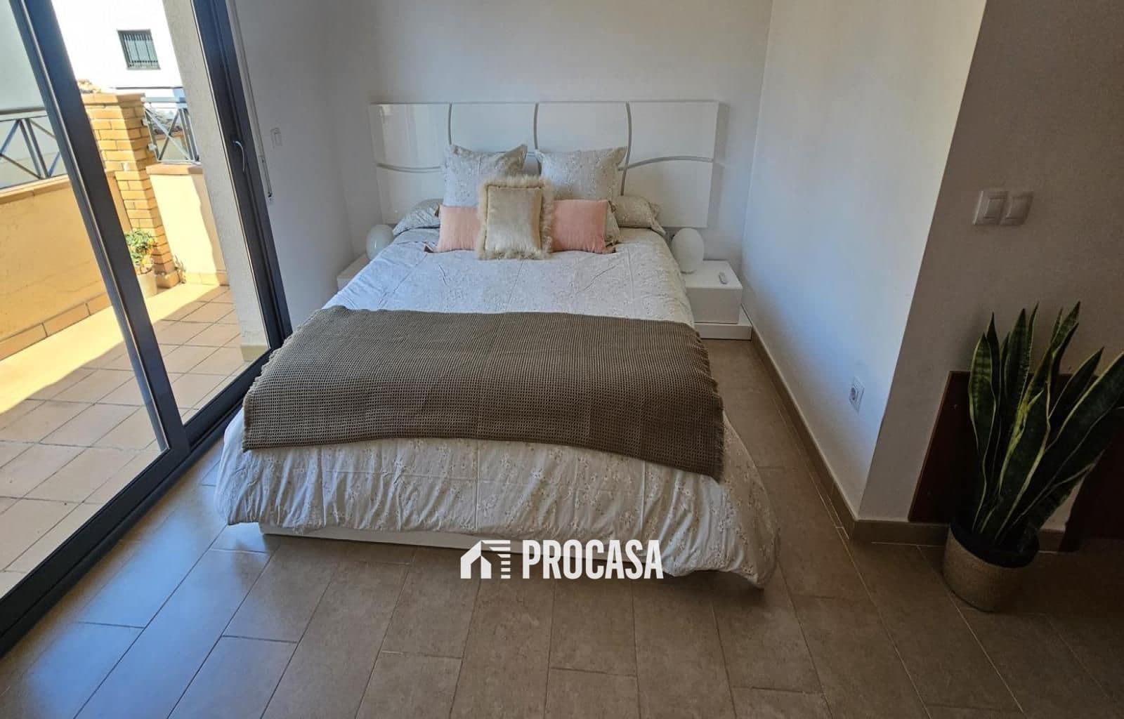 4 chambre Villa/Maison à vendre à Empuriabrava avec piscine - 490 000 € (Ref: 9110827)