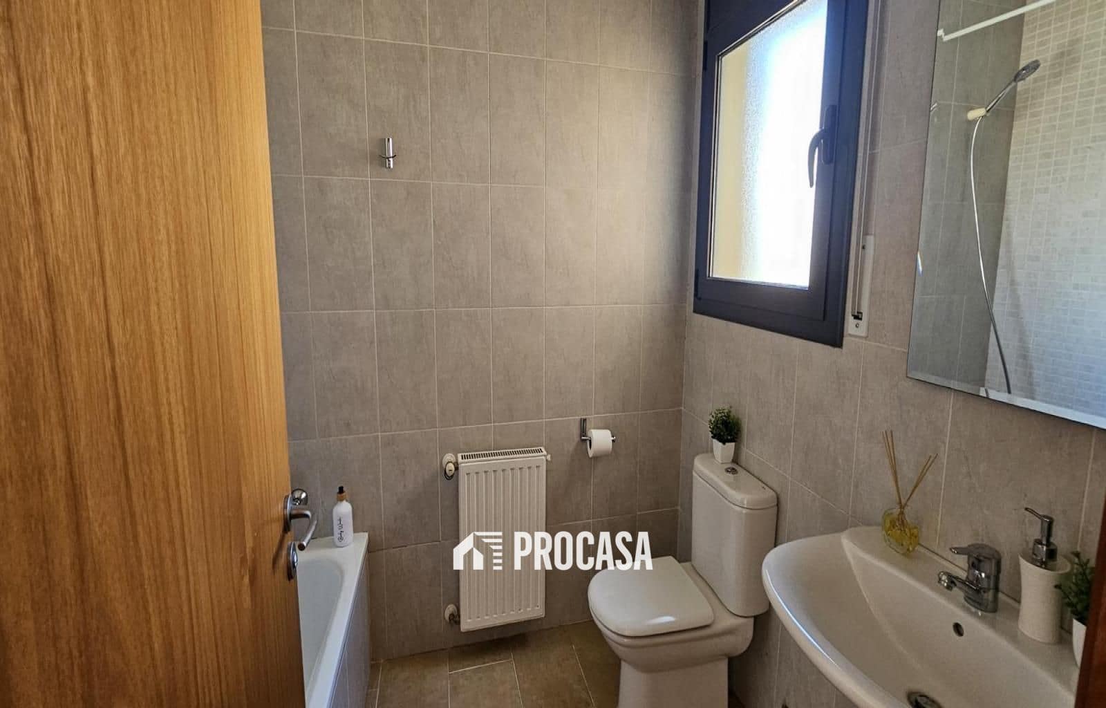 4 chambre Villa/Maison à vendre à Empuriabrava avec piscine - 490 000 € (Ref: 9110827)