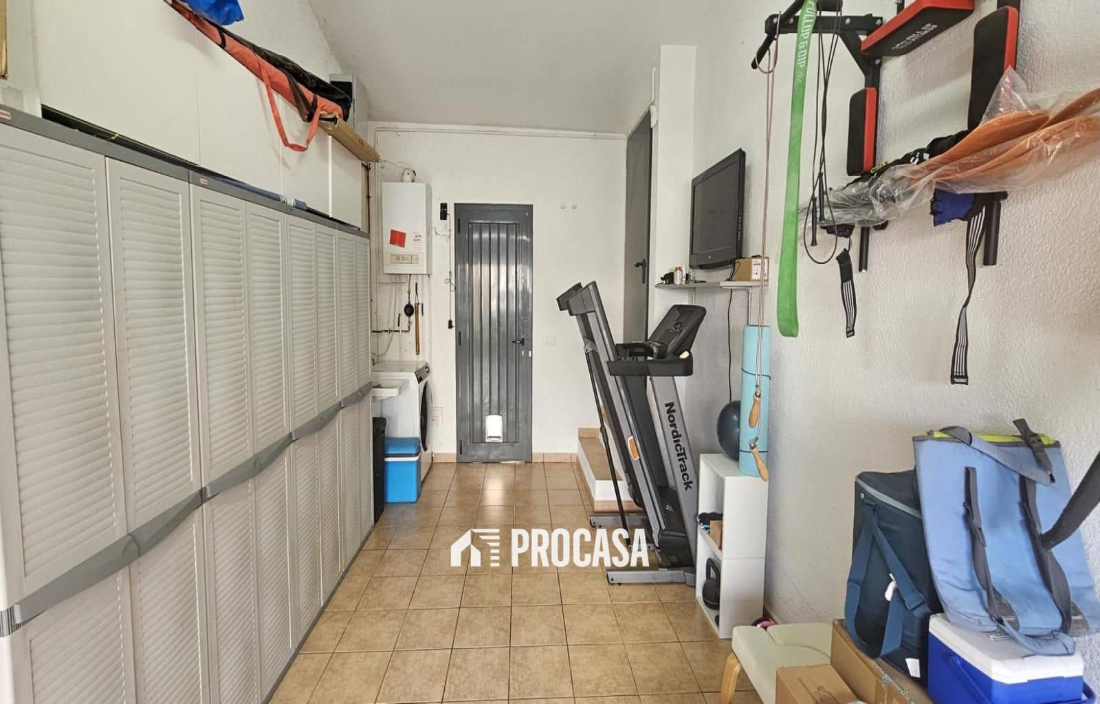 4 chambre Villa/Maison à vendre à Empuriabrava avec piscine - 490 000 € (Ref: 9110827)