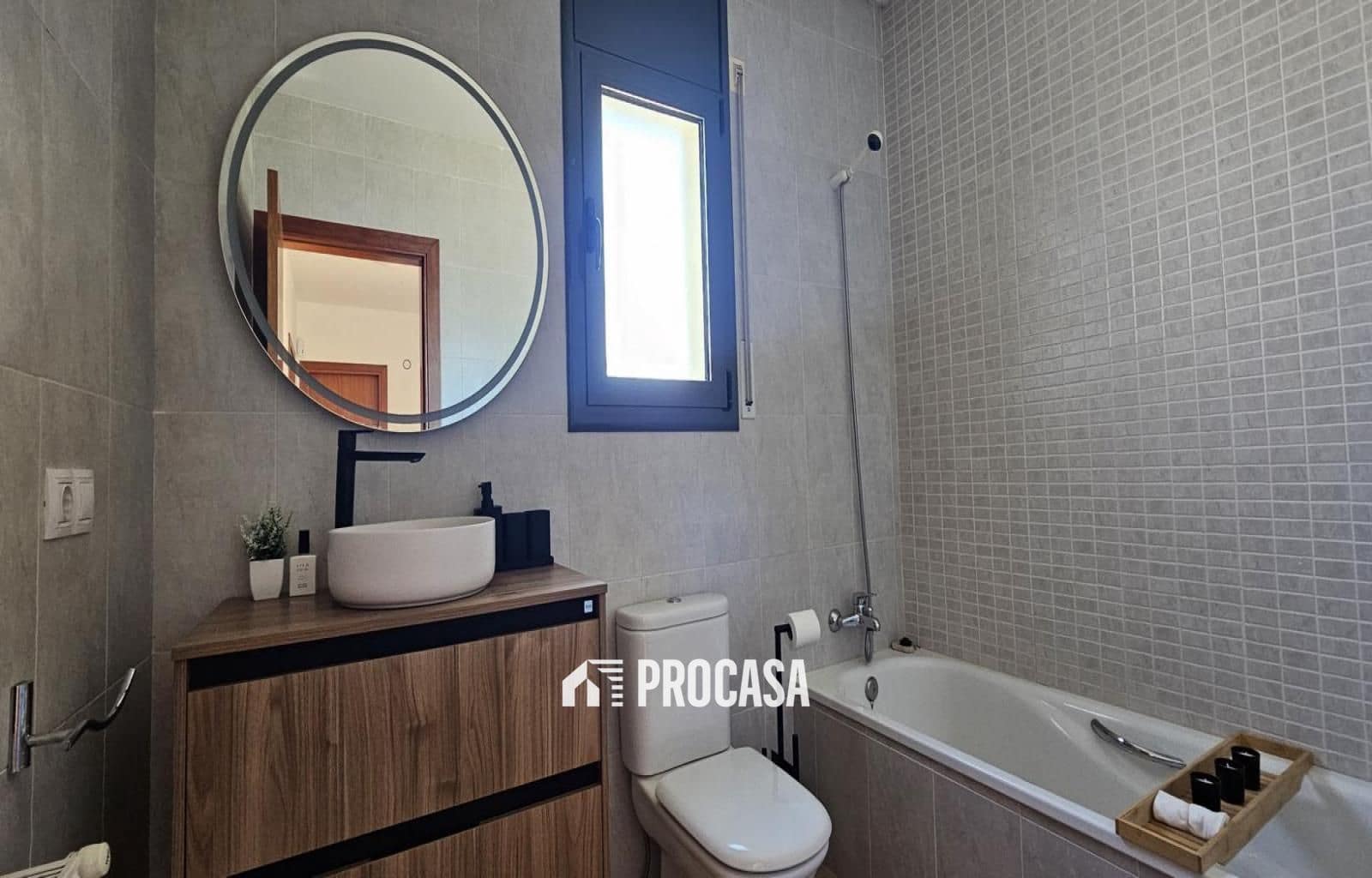 4 chambre Villa/Maison à vendre à Empuriabrava avec piscine - 490 000 € (Ref: 9110827)