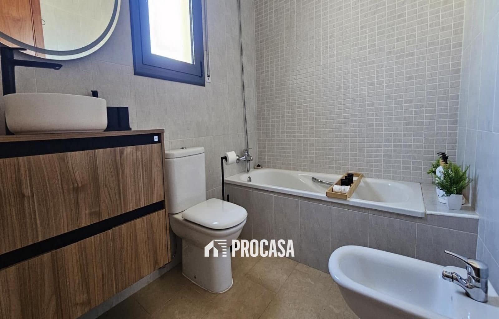 4 chambre Villa/Maison à vendre à Empuriabrava avec piscine - 490 000 € (Ref: 9110827)