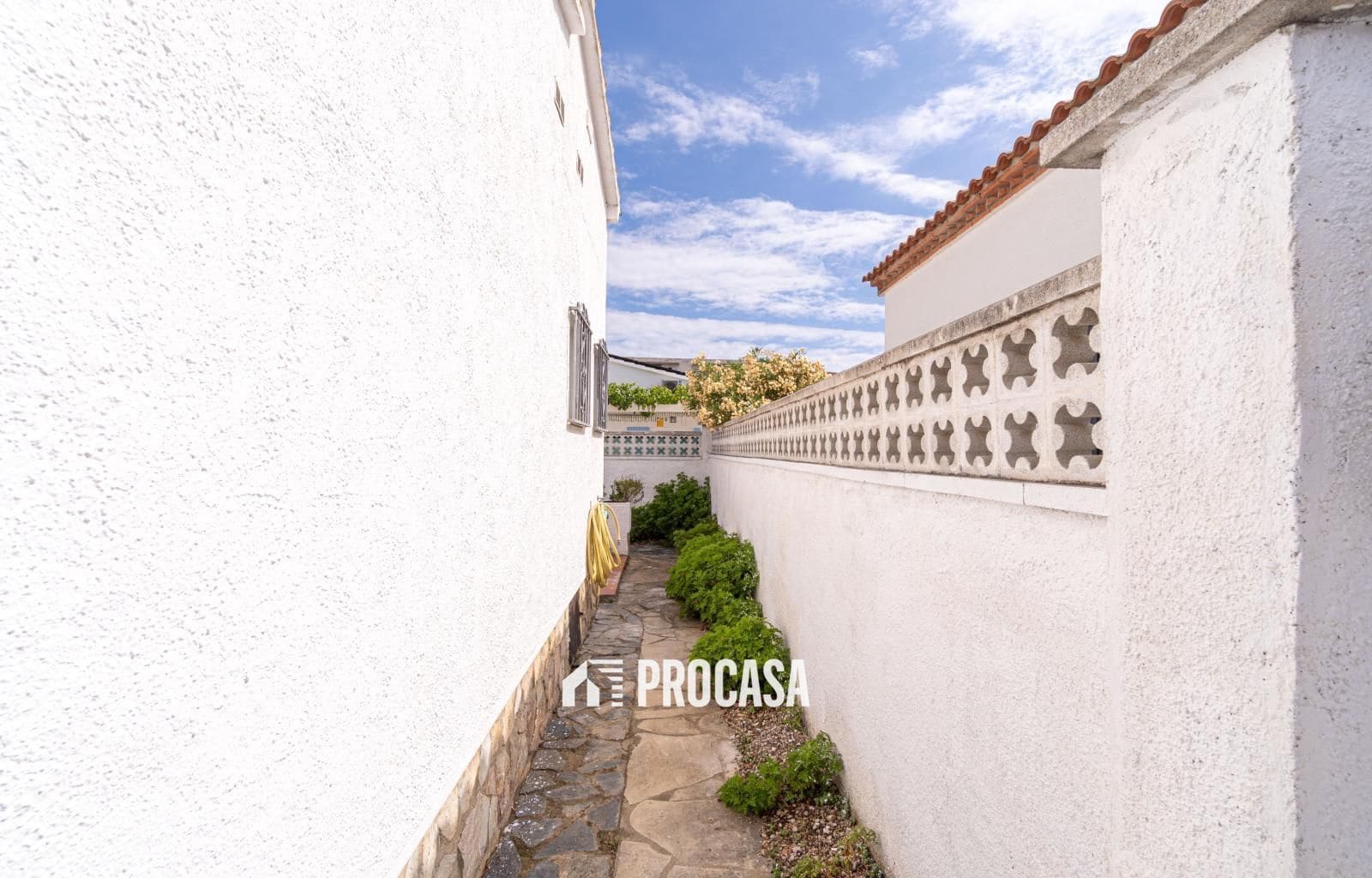 2 soverom Villa til salgs i Santa Margarida med svømmebasseng garasje - € 370 000 (Ref: 9121468)