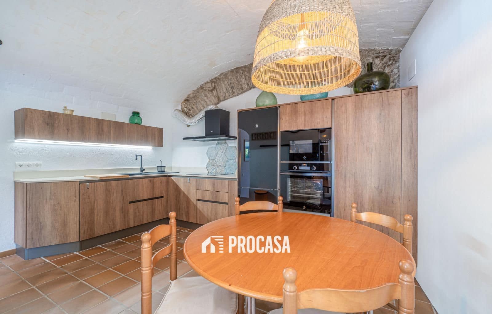 3 bedroom Villa for sale in Cadaques - € 650,000 (Ref: 9130195)