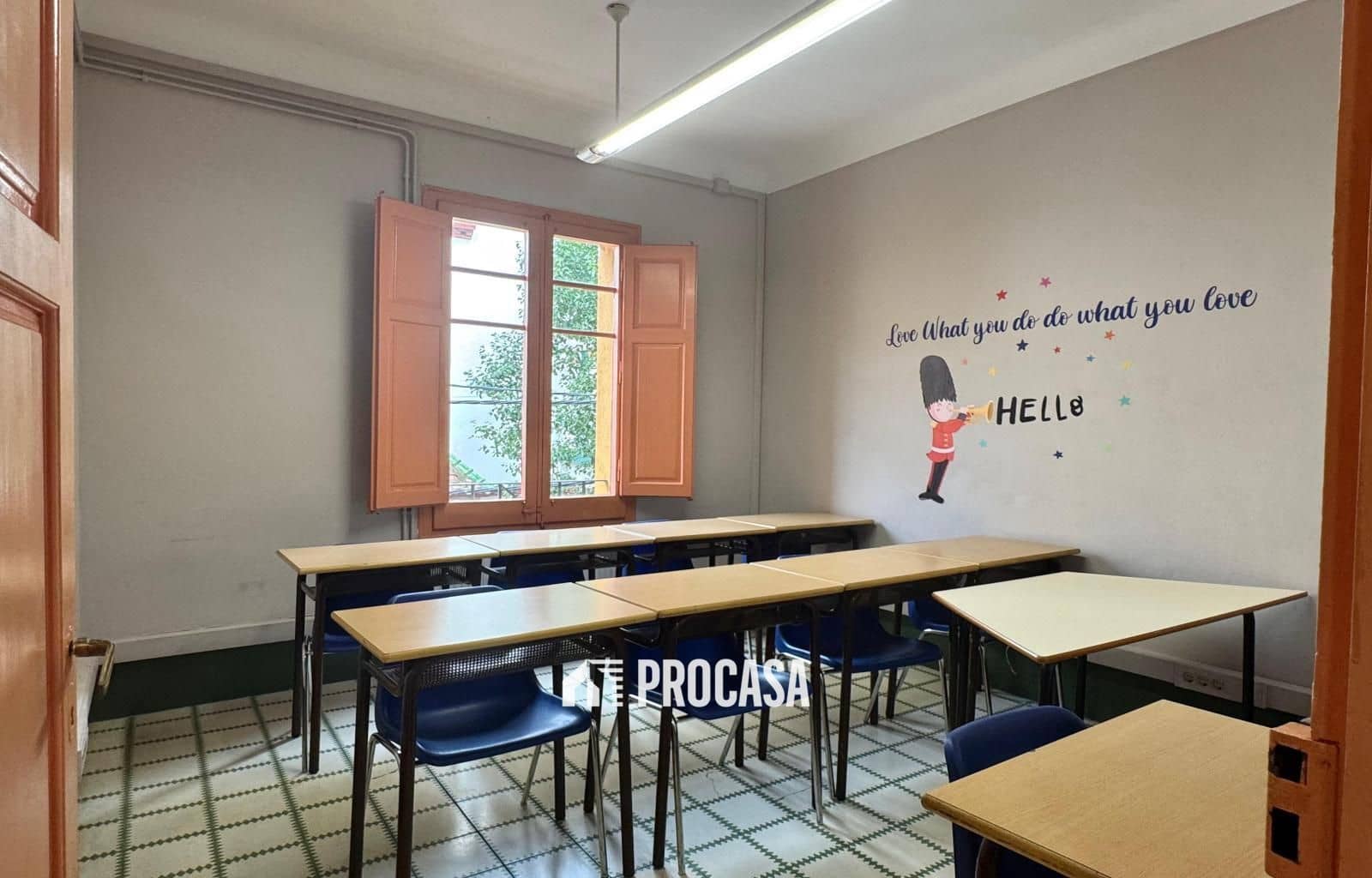 8 soverom Villa til salgs i Figueres - € 395 000 (Ref: 9135075)