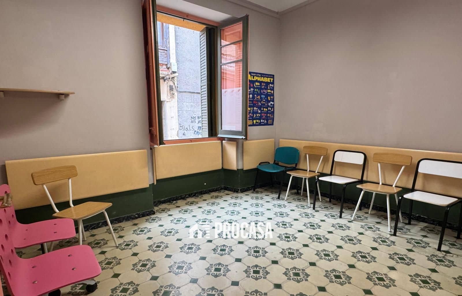 8 soverom Villa til salgs i Figueres - € 395 000 (Ref: 9135075)