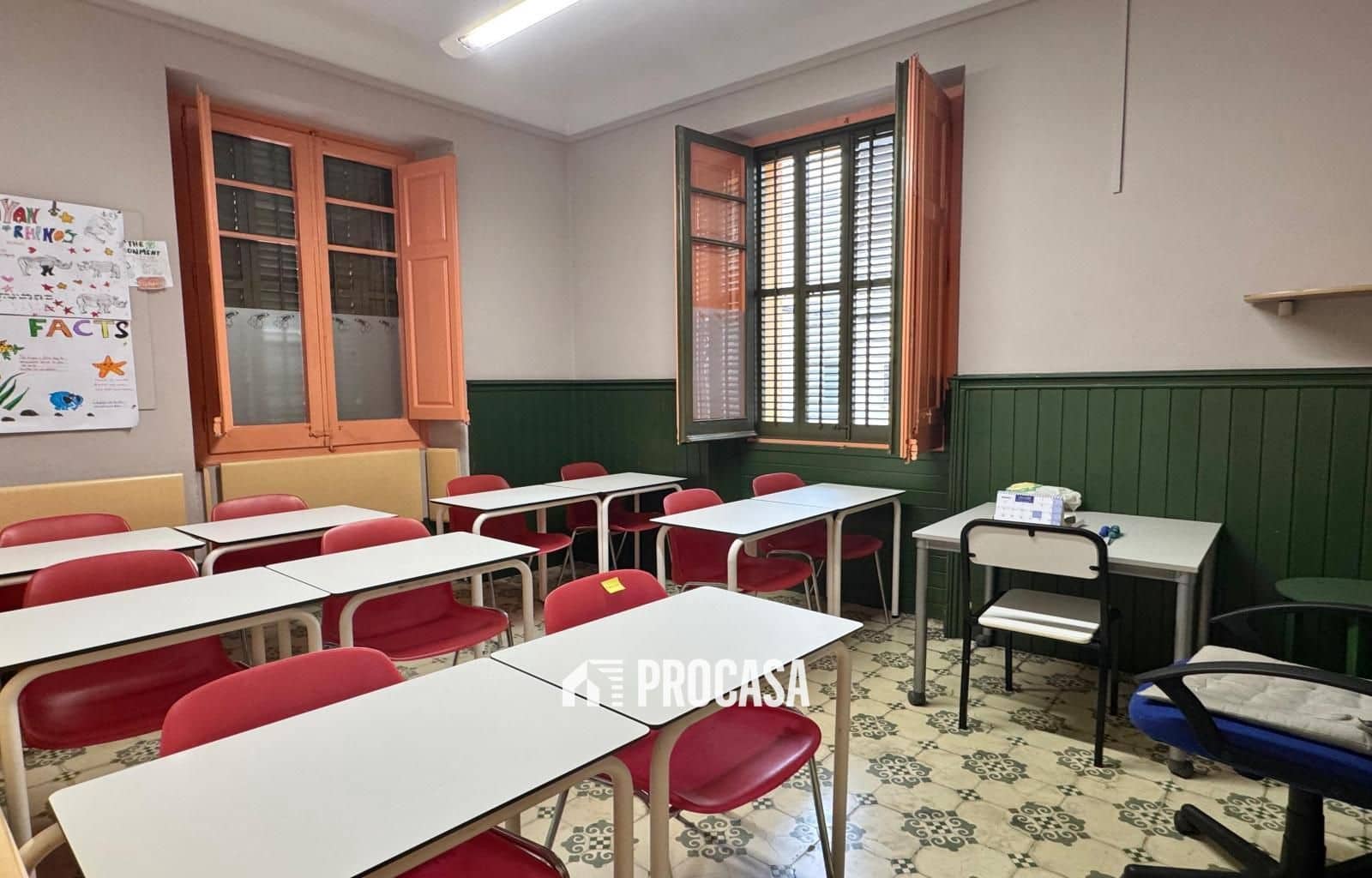 8 soverom Villa til salgs i Figueres - € 395 000 (Ref: 9135075)