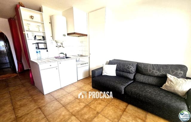 Flat te koop in Empuriabrava, Castelló d'Empúries - € 128.000 (Ref: 9137654)