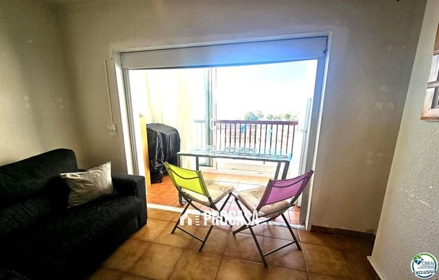 Flat te koop in Empuriabrava, Castelló d'Empúries - € 128.000 (Ref: 9137654)