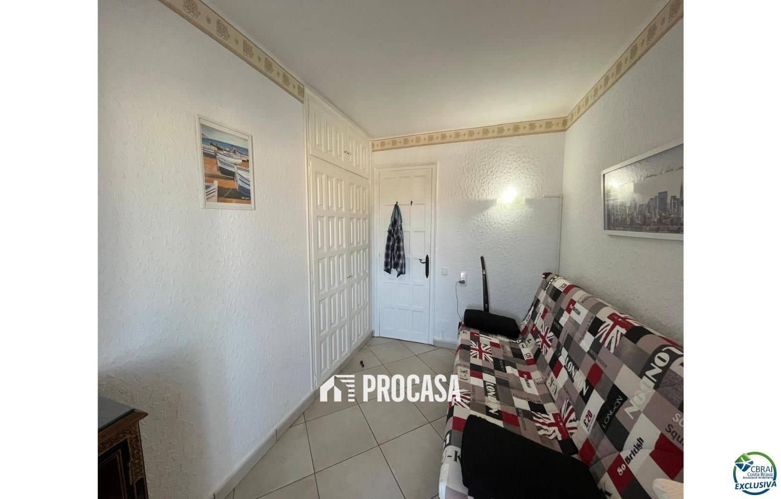 2 bedroom Flat for sale in Empuriabrava - € 325,000 (Ref: 9137655)