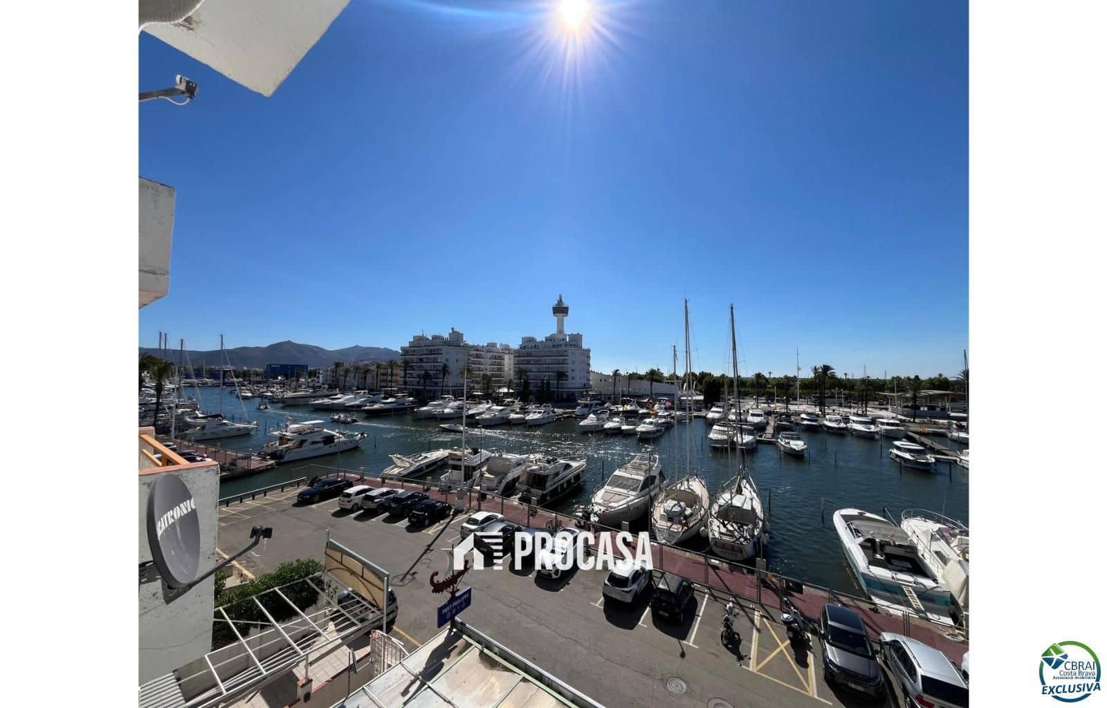 2 bedroom Flat for sale in Empuriabrava - € 325,000 (Ref: 9137655)