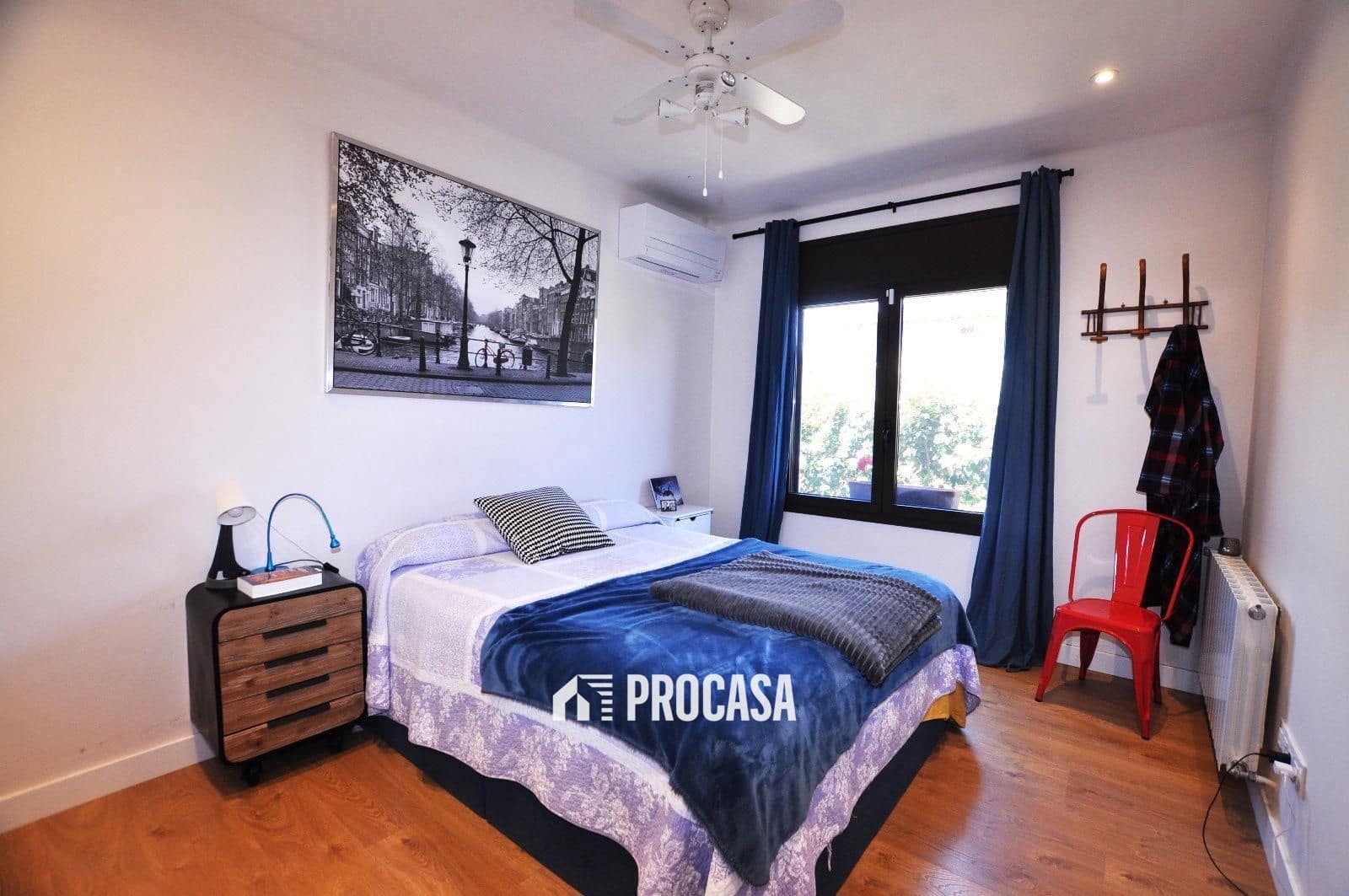 4 bedroom Villa for sale in Sant Pere Pescador with garage - € 498,000 (Ref: 9144443)