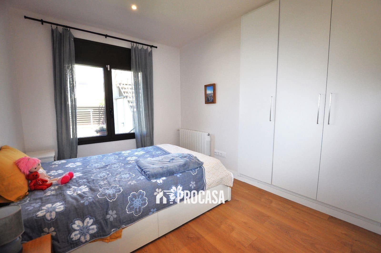 4 bedroom Villa for sale in Sant Pere Pescador with garage - € 498,000 (Ref: 9144443)