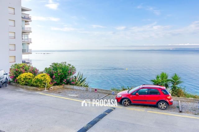 1 bedroom Flat for sale in Roses with garage - € 214,000 (Ref: 9146023)