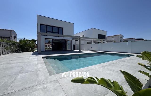 4 Zimmer Villa zu verkaufen in Empuriabrava, Castelló d'Empúries mit Pool Garage - 1.200.000 € (Ref: 9162890)