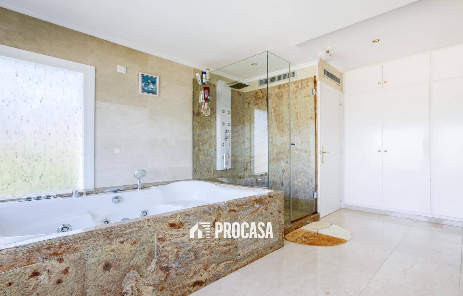 5 bedroom Villa for sale in Roses with pool garage - € 945,000 (Ref: 9164250)