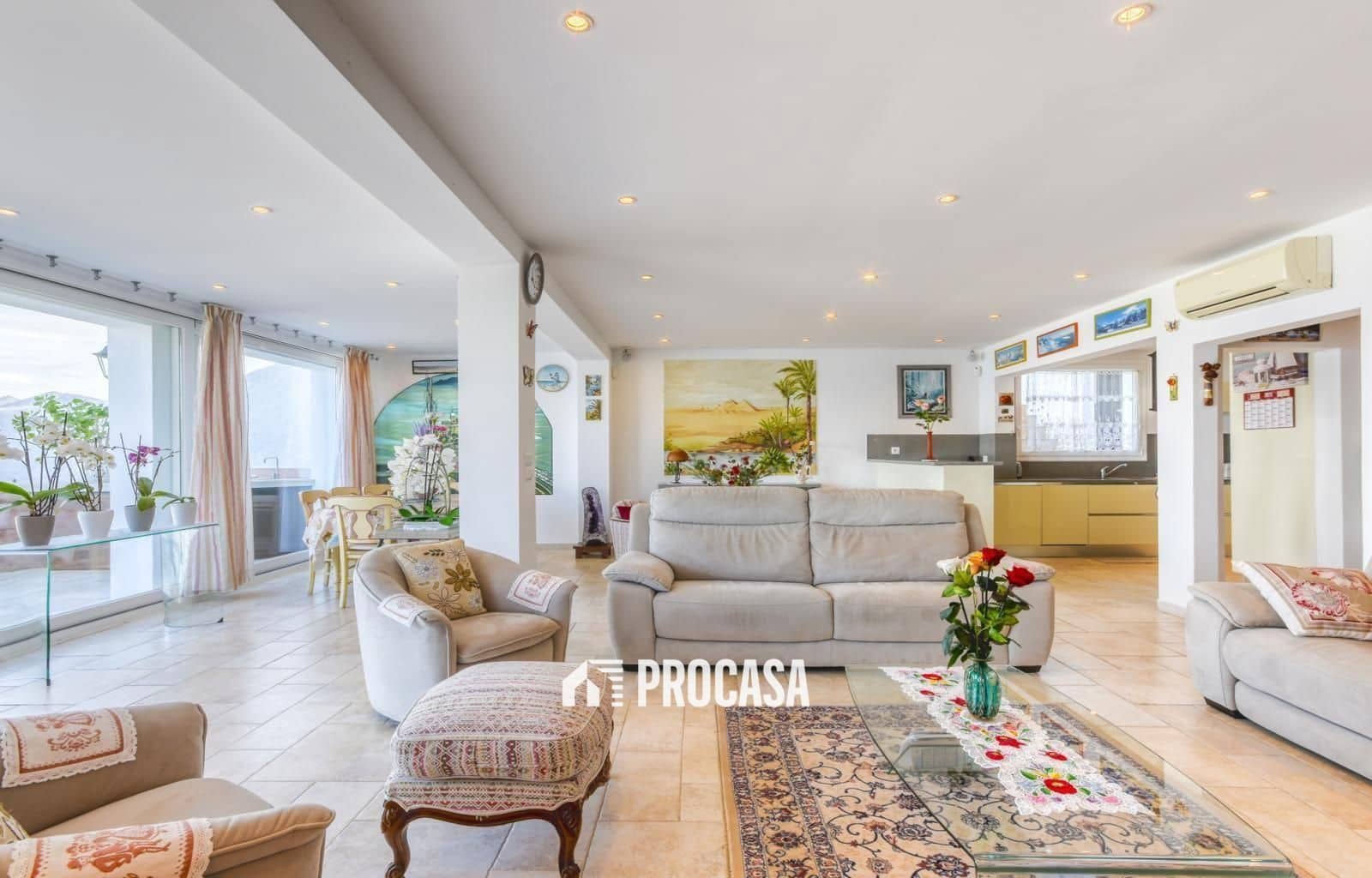 5 bedroom Villa for sale in Roses with pool garage - € 945,000 (Ref: 9164250)