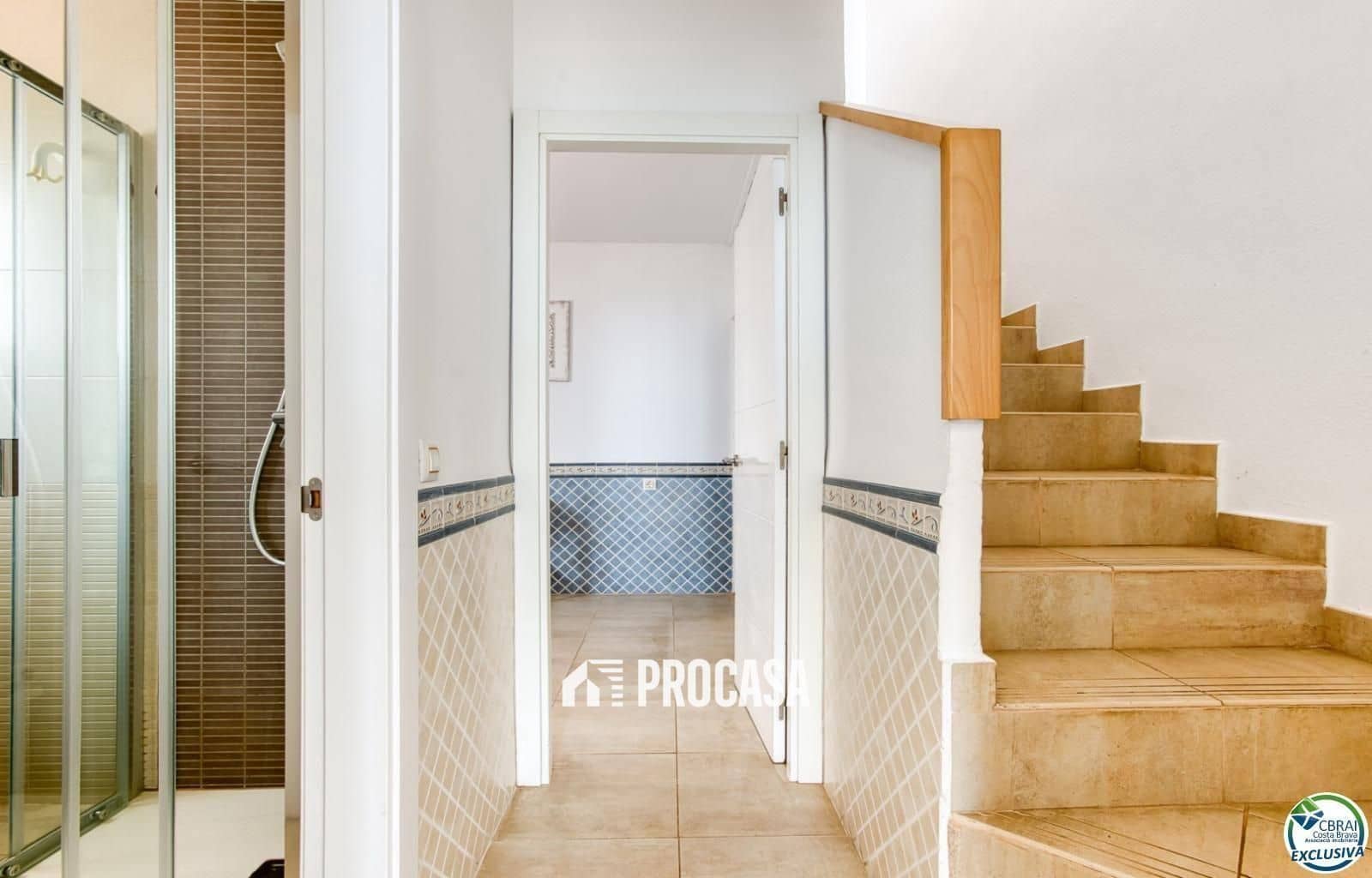 2 sovrum Villa till salu i Roses med pool garage - 325 000 € (Ref: 9164252)