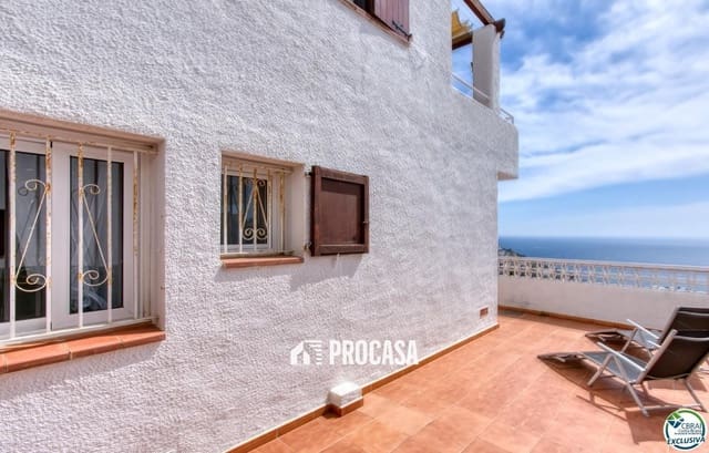 2 chambre Villa/Maison à vendre à Roses avec piscine garage - 325 000 € (Ref: 9164252)