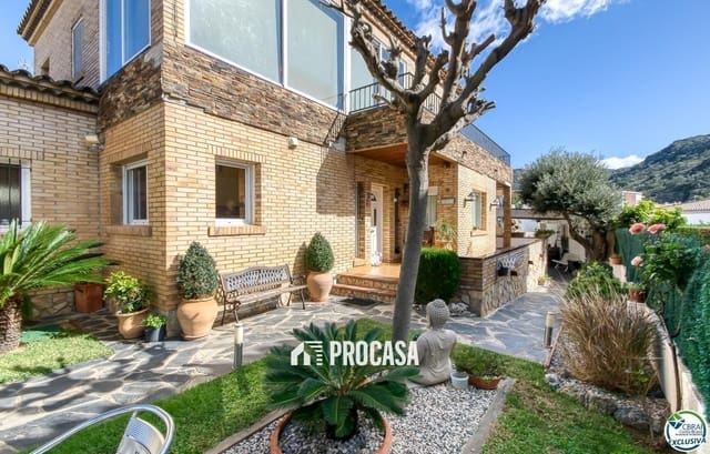 4 soveværelse Villa til salg i Roses med swimmingpool garage - € 540.000 (Ref: 9164253)