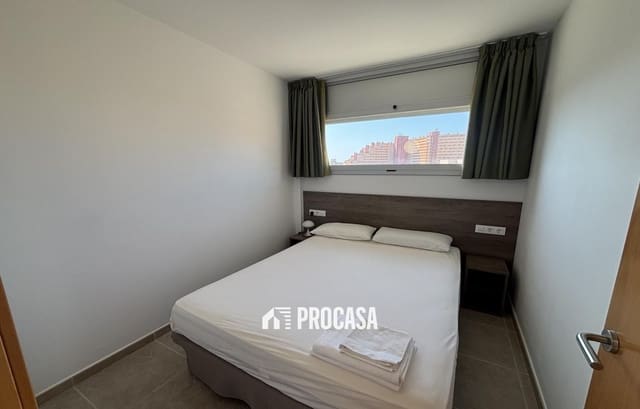 2 slaapkamer Flat te koop in Santa Margarida, Roses met zwembad garage - € 255.000 (Ref: 9164404)