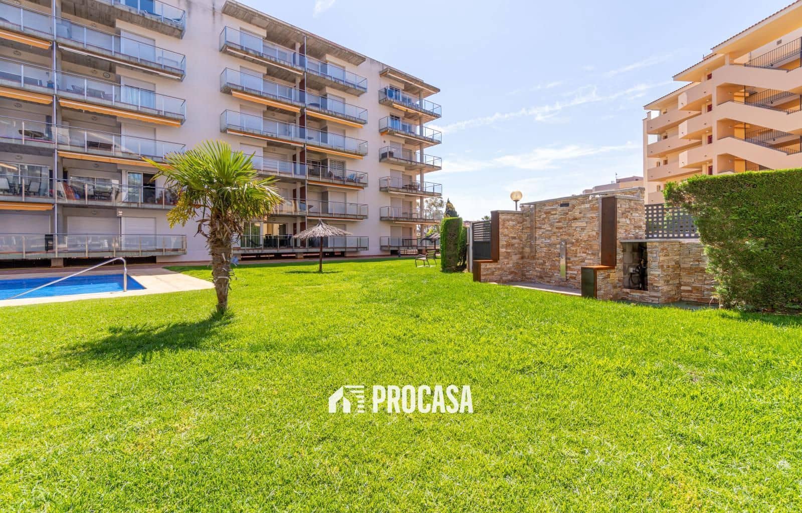 2 sovrum Lägenhet till salu i Santa Margarida med pool garage - 255 000 € (Ref: 9164404)