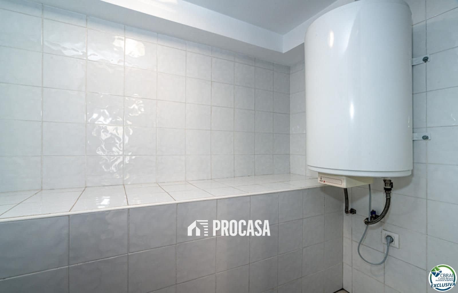 3 chambre Villa/Maison à vendre à Empuriabrava avec piscine garage - 349 000 € (Ref: 9170201)