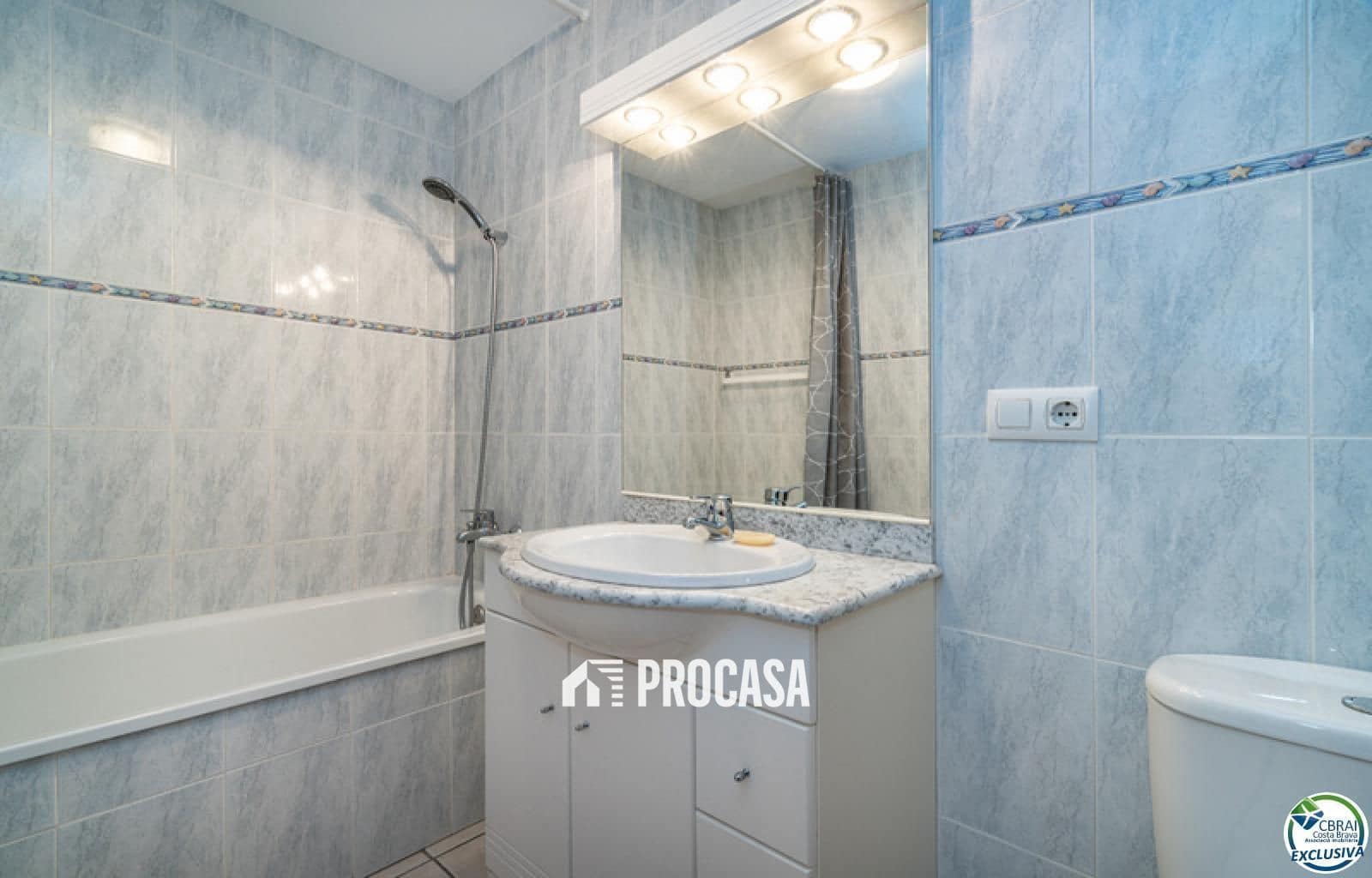 3 chambre Villa/Maison à vendre à Empuriabrava avec piscine garage - 349 000 € (Ref: 9170201)