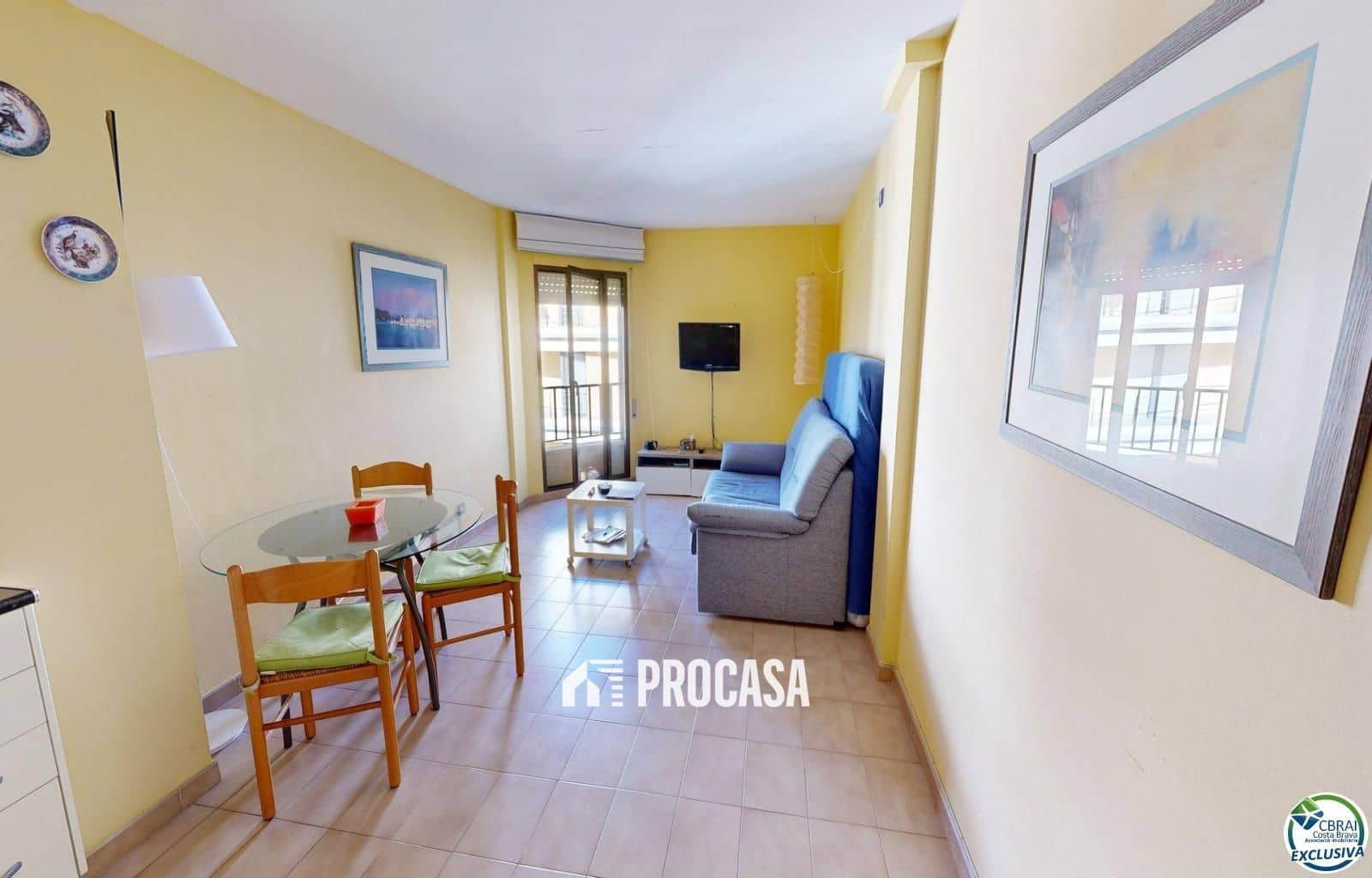 Flat for sale in Roses - € 110,000 (Ref: 9170202)
