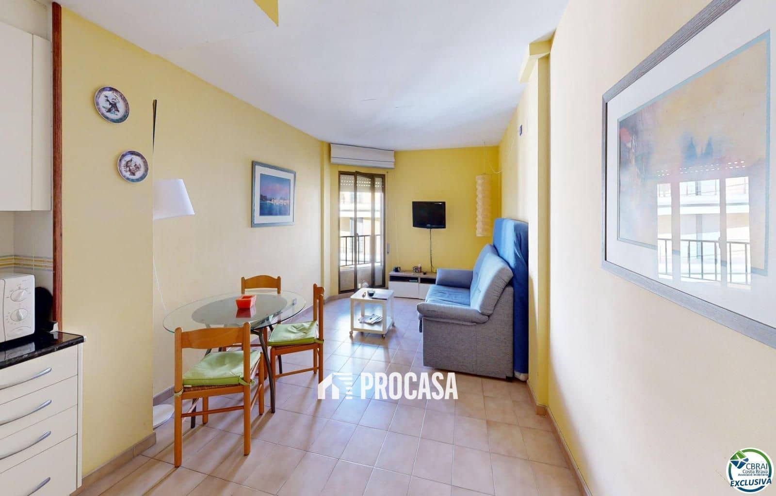 Flat for sale in Roses - € 110,000 (Ref: 9170202)